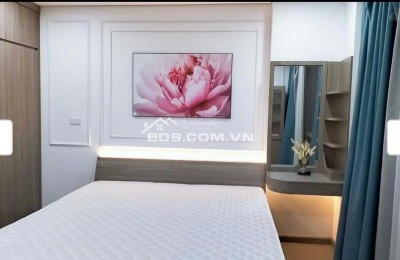Nhà thiết kế 4 tầng với 3 phòng ngủ, đầy đủ công năng sử dụng cho một đại gia đình.